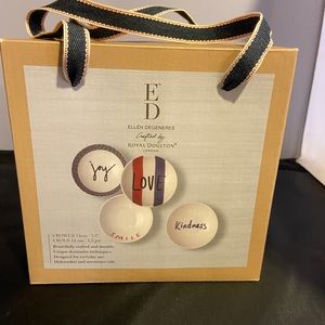 Ellen Degeneres Royal Doulton Decorative 4 Bowl Set